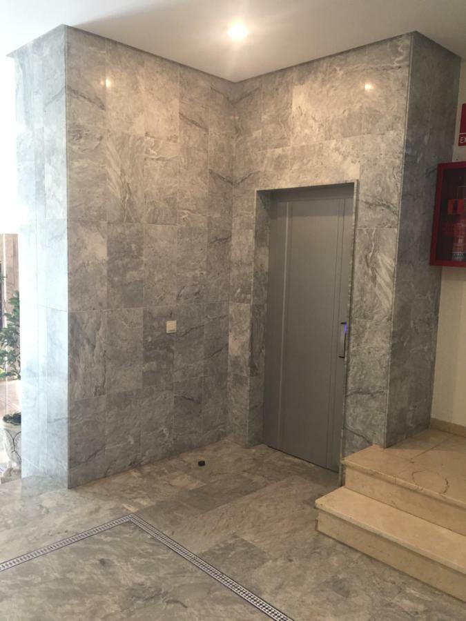El Piso Hotel Fuengirola Kültér fotó
