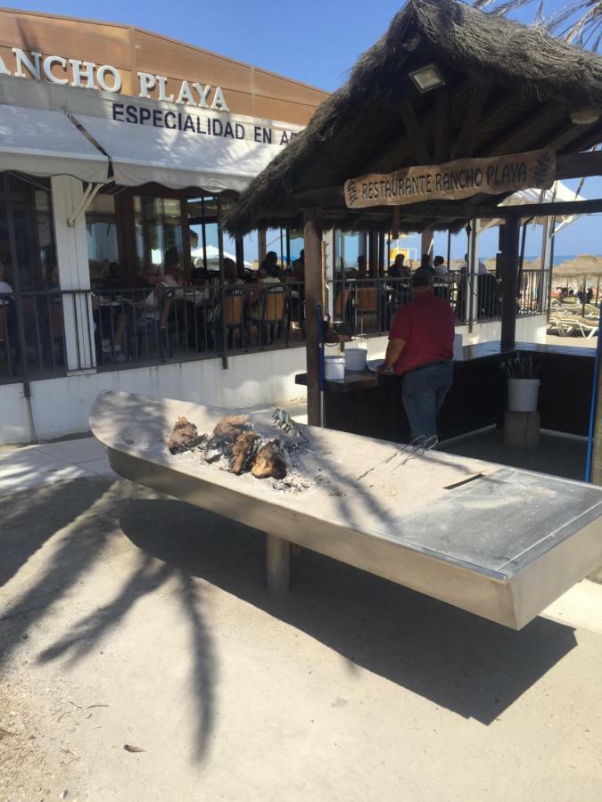 El Piso Hotel Fuengirola Kültér fotó